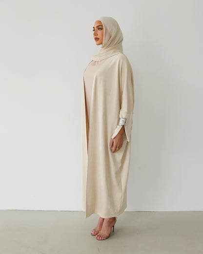 Veloura Abaya Beige